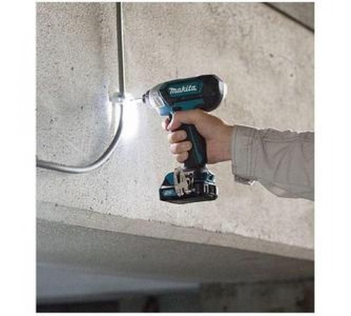 Шуруповерт аккумуляторный Makita TD110DWAE