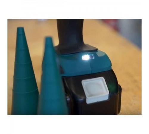 Пистолет для герметика аккумуляторный Makita DCG180Z