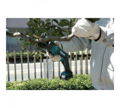 Пила сабельная Makita JR103DZ