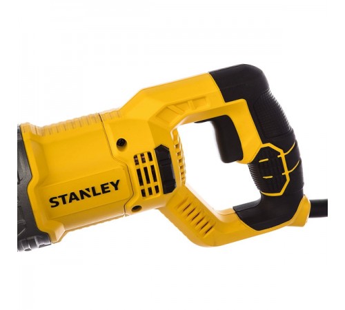 Пила сабельная STANLEY SPT 900