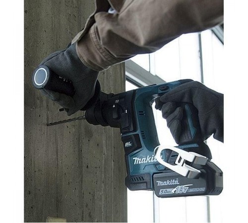 Перфоратор аккумуляторный Makita DHR171Z