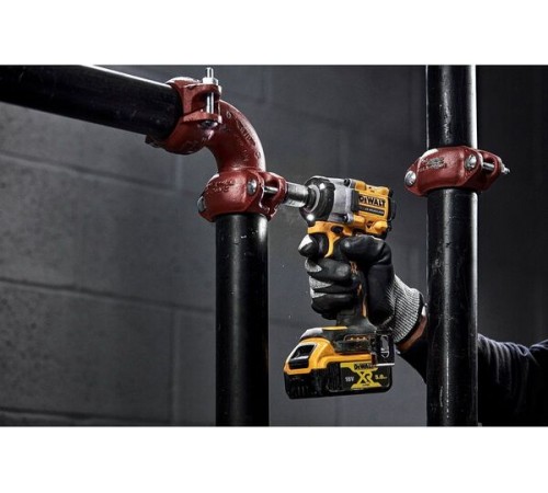 Гайковерт акк.импульсный DeWalt DCF 921 NT-XJ