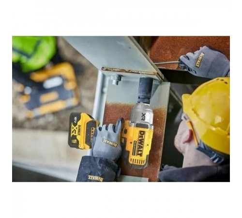 Гайковерт аккумуляторный DeWalt DCF 900 NT-XJ