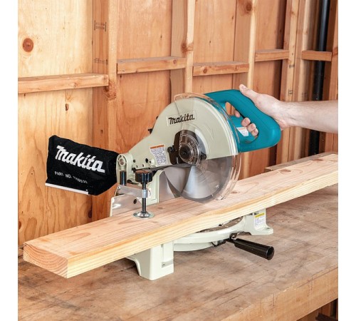 Пила торцовочная Makita LS1040N