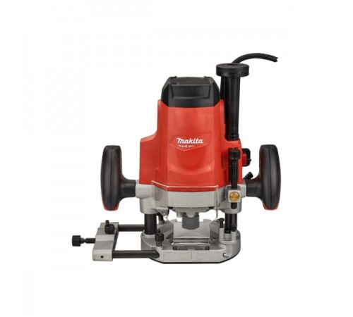 Фрезер Makita M3602
