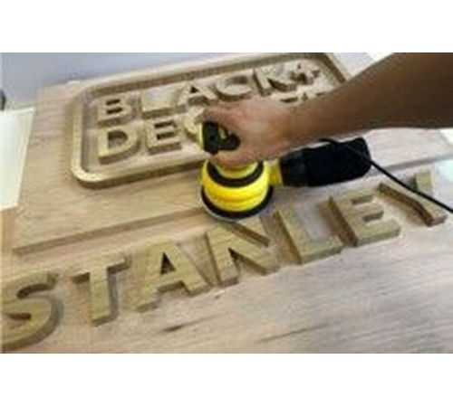 Эксцентриковая шлифовальная машина STANLEY SS 30