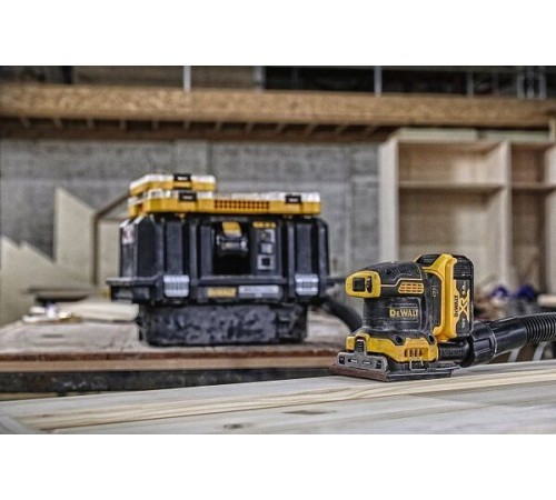 Плоскошлифовальная машина аккумуляторная DeWalt DCW 200N