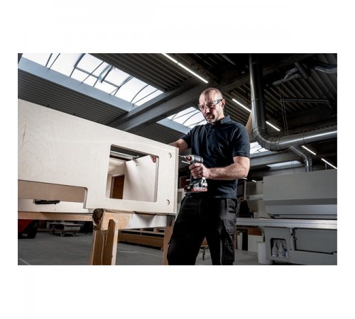 Шуруповерт аккумуляторный METABO BS 18 L BL Q lition 602327500