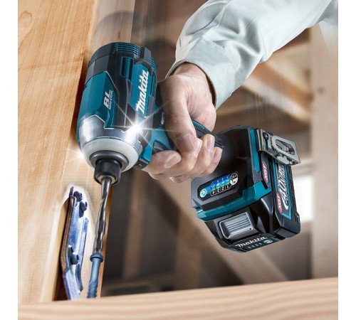 Шуруповерт аккумуляторный Makita TD001GZ