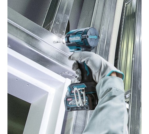 Шуруповерт аккумуляторный Makita TD001GZ