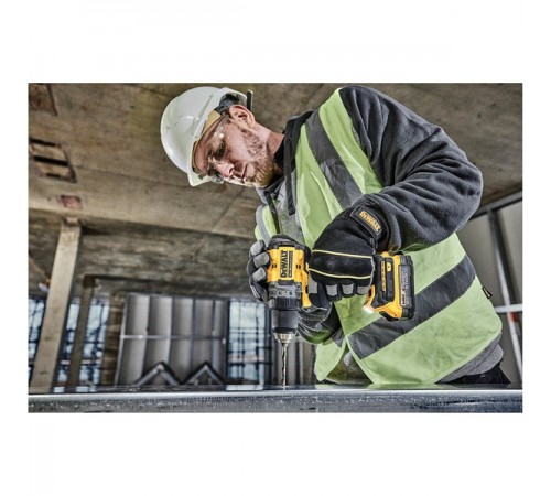 Дрель аккумуляторная DeWalt DCD 800E2T