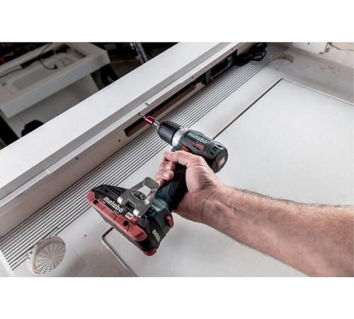 Шуруповерт аккумуляторный METABO BS 18 L BL 602326500