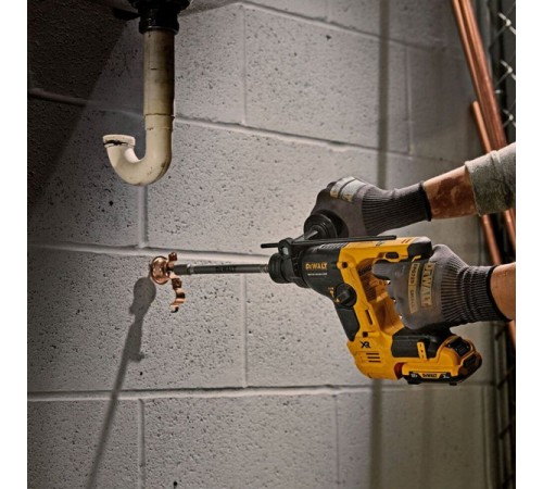 Перфоратор аккумуляторный DeWalt DCH 072 N