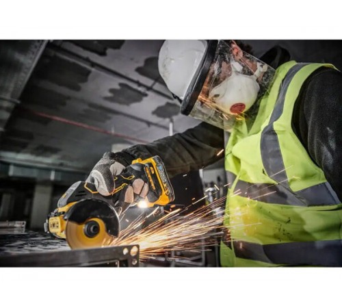 Пила дисковая аккумуляторная DeWalt DCS 438N-XJ