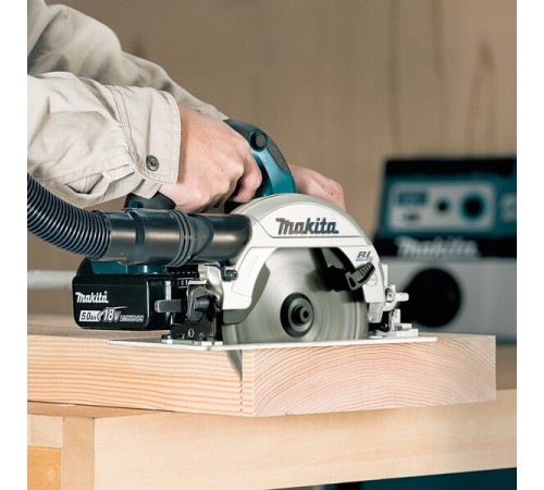 Пила дисковая аккумуляторная Makita DHS660Z Li-ion