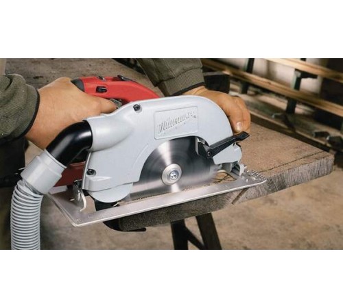 Пила дисковая Milwaukee SCS 65 Q 638051