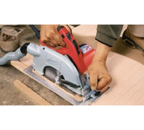 Пила дисковая Milwaukee SCS 65 Q 638051