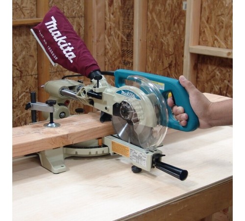 Пила торцовочная Makita LS0714N