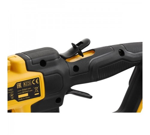 Кусторез аккумуляторный DeWalt DCMPH 566 N