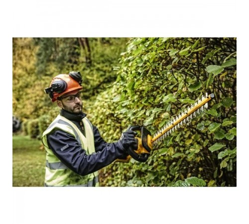 Кусторез аккумуляторный DeWalt DCMPH 566 N