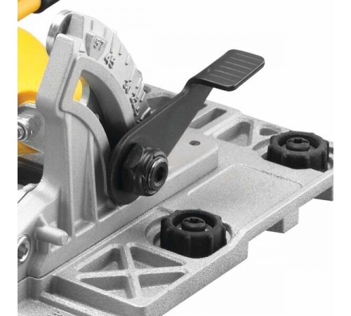 Пила циркулярная DeWalt DWE 576K