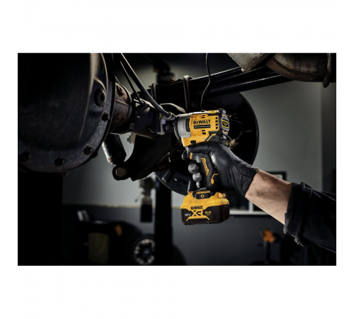 Гайковерт аккумуляторный DeWalt DCF 901P1G