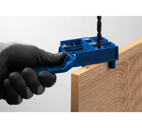 30083 Кондуктор для шкантов 3отверстия диам.6,8,10 ммЗУБР