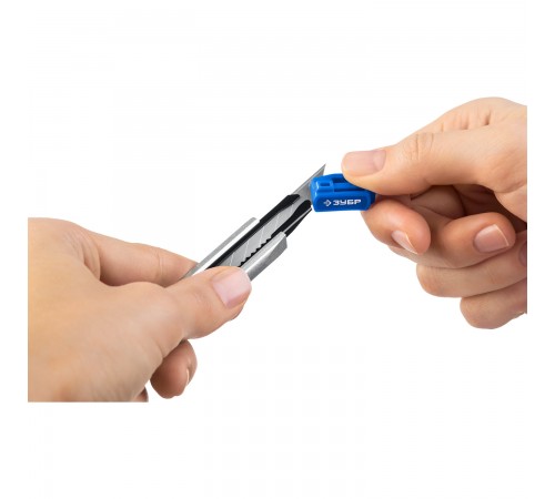 ЗУБР "ПРО-9А" металический нож с автостопом, лезвие 9мм 09152