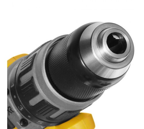 Шуруповерт аккумуляторный DeWalt DCD 796 NT
